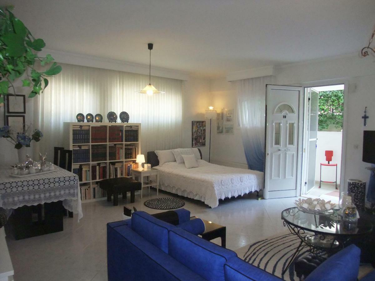 A Majestic Elegant House With A Garden Apartment Peraia  Exterior photo